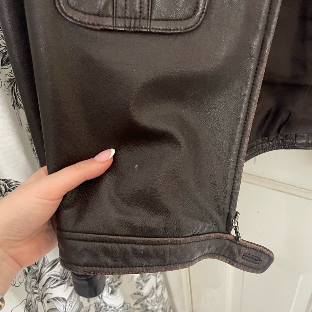 GAP 🟤 leather jacket - image 4